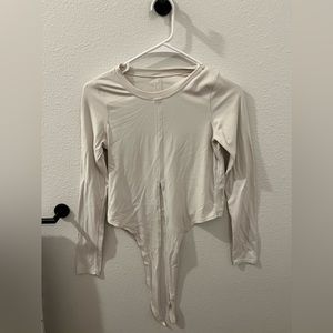Off white cropped tie-up shirt - Size 2-4 - Lululemon